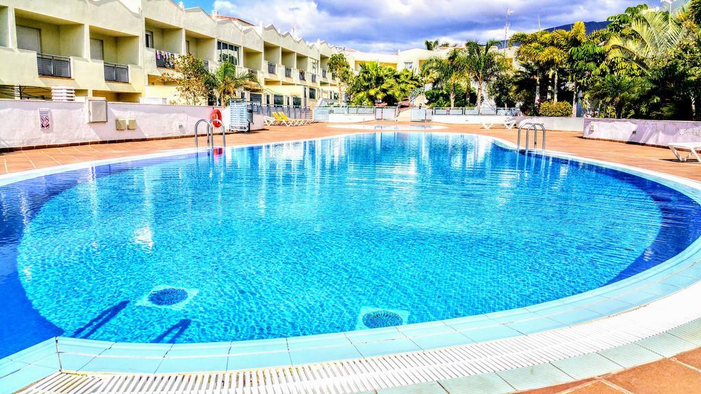Townhouse Corona Costa Adeje Exterior photo